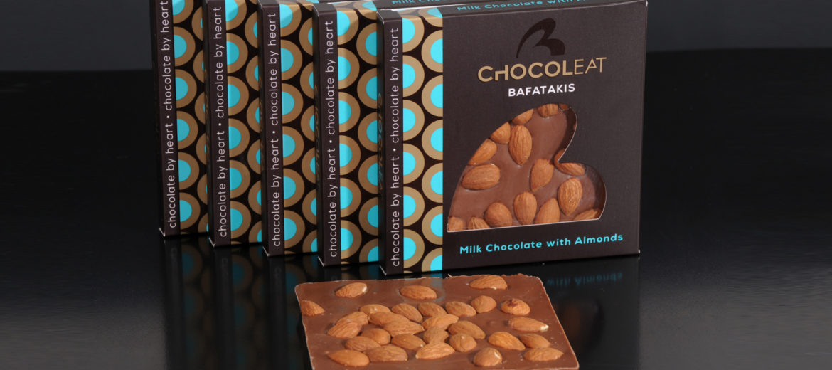 ChocolEat Milk chocolate with almonds 90gr